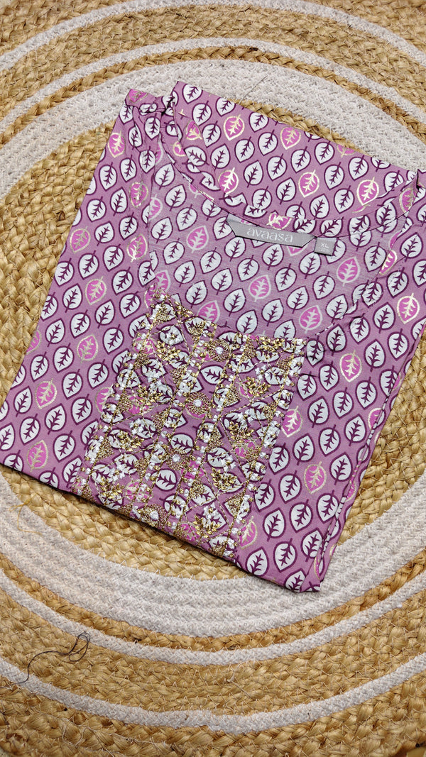 Peach with full leave pattern center embroidery