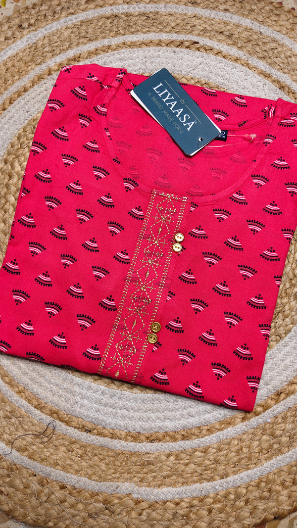 Bright red watermelon print center embroidery