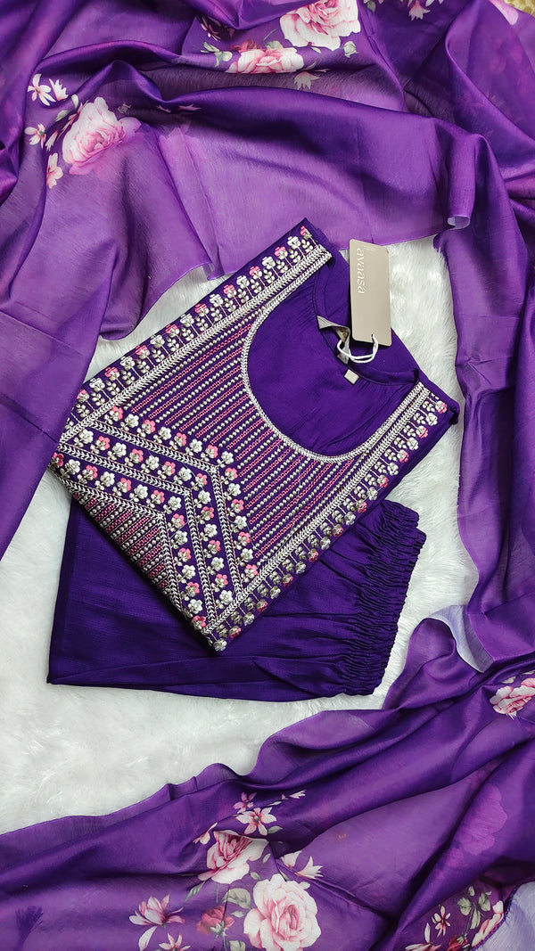 Premium Violet arrow flowers