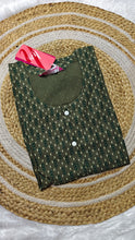 Budget dark green (Size S)