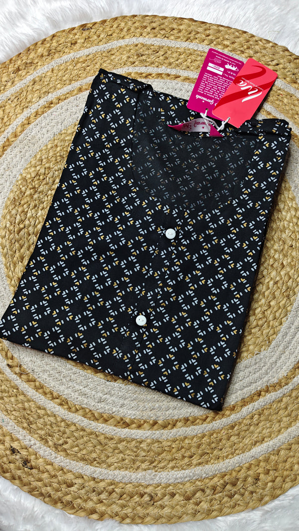 Budget Black (Size S)