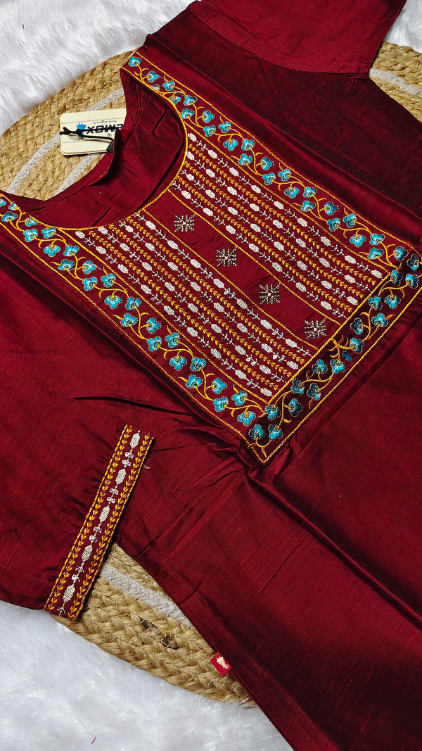 Silk cotton Meroon embroidery (Size M)